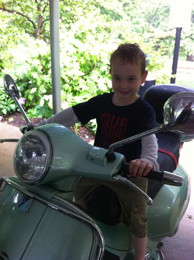 theo-vespa